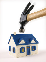 House Foreclosed Under Hammer