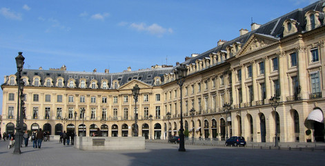 Fototapeta na wymiar Place Vendome w Paryżu