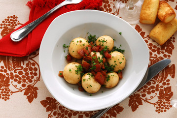 Funghi champignon e pancetta - Contorni