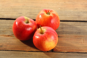 apple