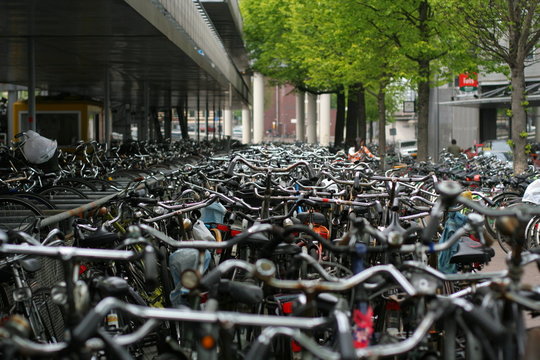 parcheggio di biciclette