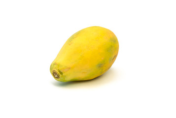 Ganze Papaya isoliert