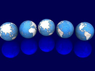 Kugeln mit Erdoberfläche