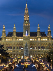 Weihnachtsmarkt in Wien beim Rathaus