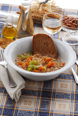 Minestra di riso e farro - Primi piatti tipici della lombardia