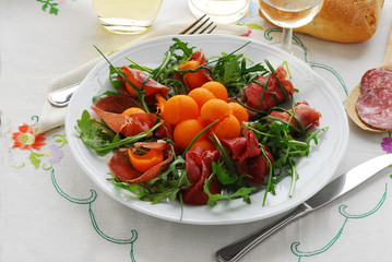 Prosciutto crudo rucola e melone - Antipasti estivi