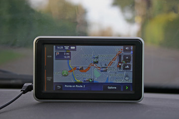 satellite navigation device