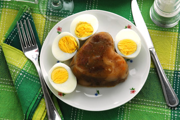 Gelatina di carne con uova sode - Antipasti