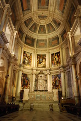 Fototapeta na wymiar Kaplica Klasztor Hieronimitów w Lizbonie
