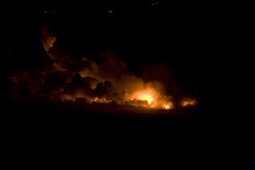 Eruption volcanique du soir 0089