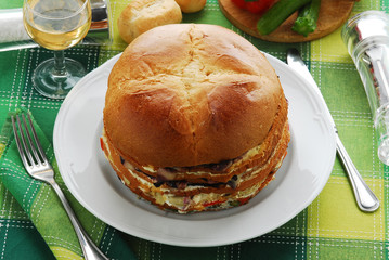 Panino farcito con verdure e formaggi - Contorni - Lombardia