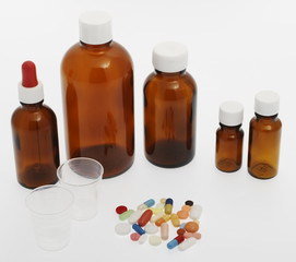 verschiedene Tabletten, Medizin