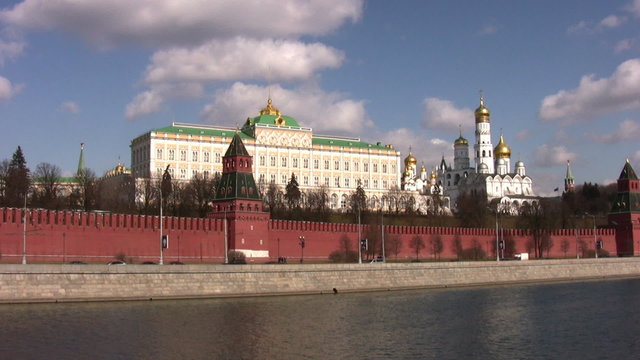 moscow kremlin wall