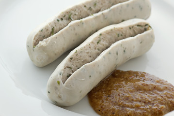 Weisswurst aufgeschnitten