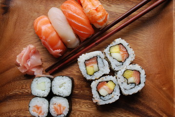 Sushi - Japonese Food (Uramaki, Hossomaki, Nigiri)
