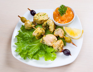 fresh vegetables from chicken meat