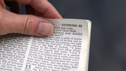 Turning the page of a Bible © Hedgehog