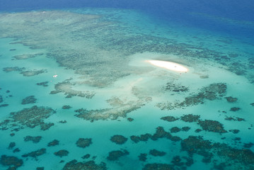 Fototapeta na wymiar Great Barrier Reef von oben