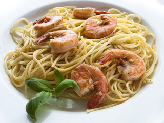 Spagetti mit Shrimps