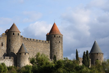 Fototapeta na wymiar Tours de carcassonne