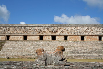 Mexique, temple maya d'Uxmal
