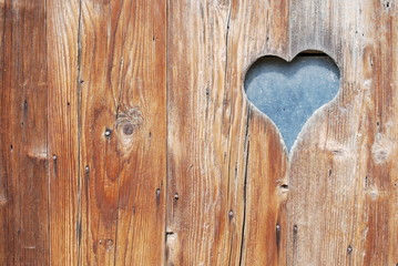 Coeur sur bois
