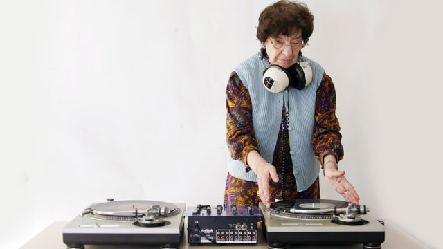 granny dj