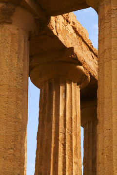 Doric column - Sicily