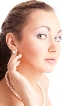 Giral and pearls