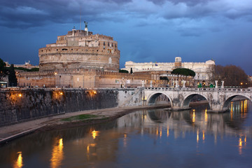 Atardecer en el Castillo de Sant Angelo