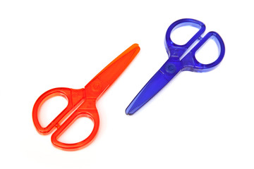 Plastic children's safety sissors