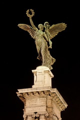 Ange du Pont Victor Emmanuel II - Rome, Italie