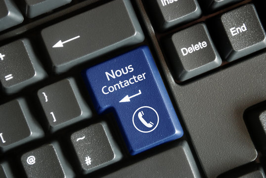 "Nous Contacter" key on keyboard (French)