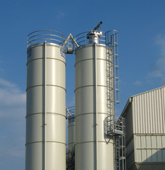 silos