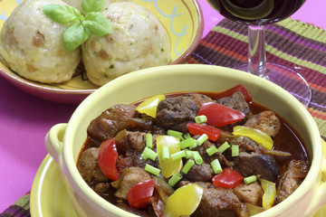 Gulaschterrine
