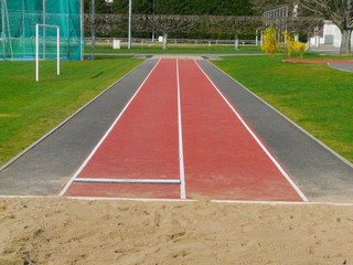 piste de saut en longueur