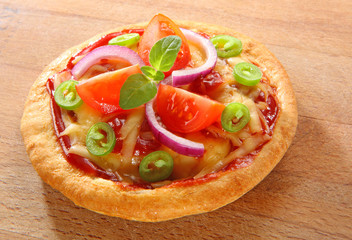 mini pizza vegetable
