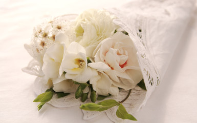 white flower bouquet
