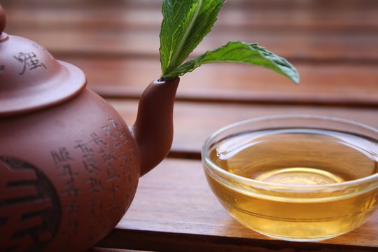 Chinese tea with mint