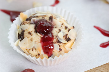 Kirschtörtchen mit Sauce