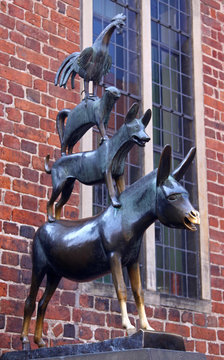 Bremer Stadtmusikanten, Statue
