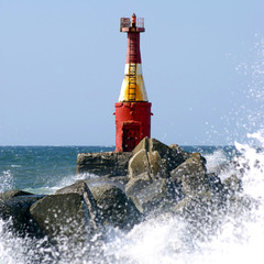 Obraz premium Seascap, lighthouse on island Sakhalin