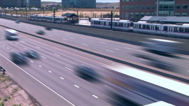 Metro Traffice Time Lapse and Commuter Train (1021)
