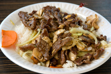 Gegrillte Rindfleischscheiben-asiatisch