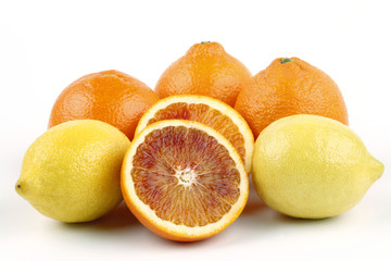 Obraz na płótnie Canvas blood oranges and lemons