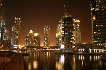 Obraz premium Dubai Marina by Night