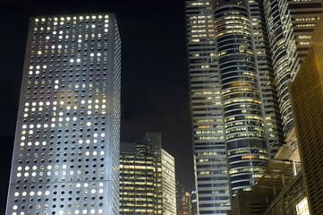 Fototapeta na wymiar Hongkong - buildings complex by night
