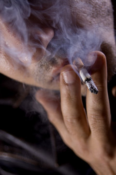 Smoking addiction © Igor Dutina