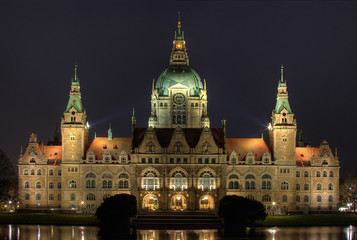 Fototapeta premium Architekturfotografie - Neues Rathaus in Hannover