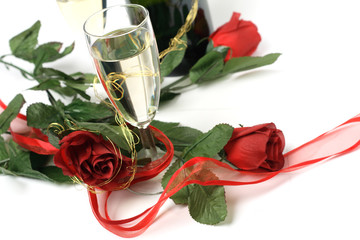 sekt mit romatischer dekoration